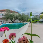 Lovely In With Swimming Pool